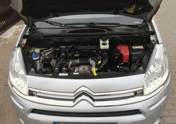 Citroen Berlingo cena 33900 przebieg: 145000, rok produkcji 2015 z Gościno małe 191